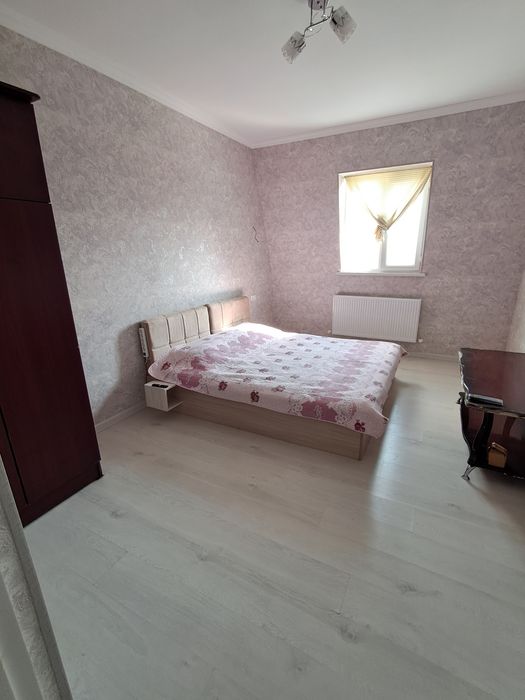 2 xonali uy ijaraga beriladi. VAI chorraxasi