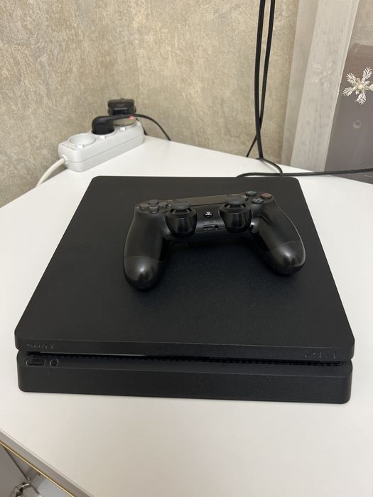 Продам Ps4 Slim Идеальное Состояние