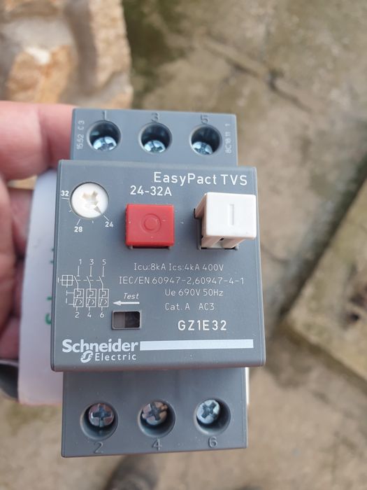 Трифазна Моторна защита