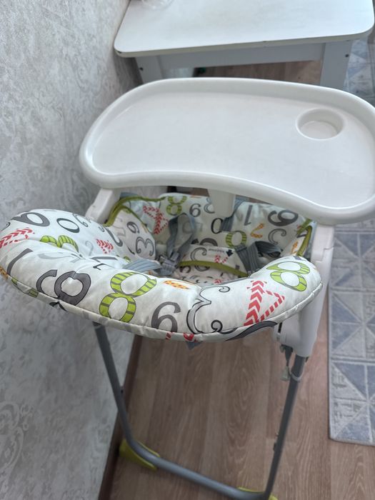 Детский стул для кормления Joie