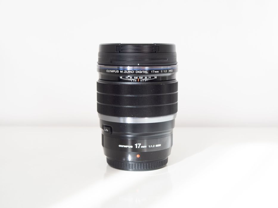 Obiective OLYMPUS M.ZUIKO Pro • 7-14mm • 17mm • 25mm • 45mm • 40-150mm