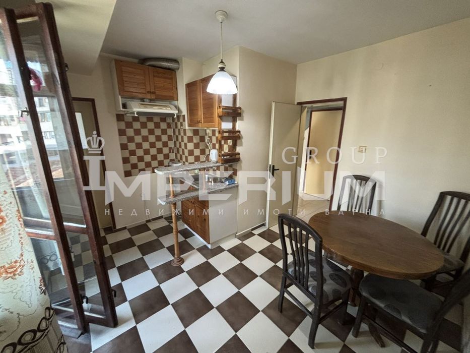 Продава се Тристаен апартамент в Варна, Лятно кино Тракия - 65 кв.м за 2039 €/кв.м - Снимка #2