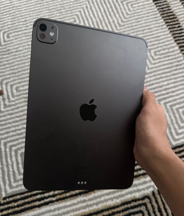 Ipad pro m4 (11-inch) 256 gb