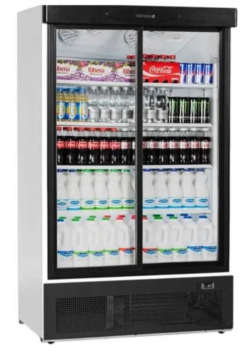 Вертикална хладилна витрина за напитки с плъзгащи врати 120х73х199 см