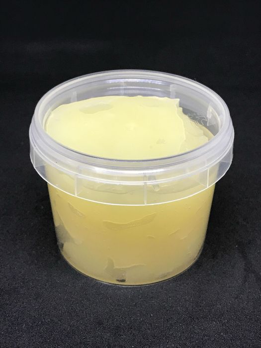 Вазелин косметический