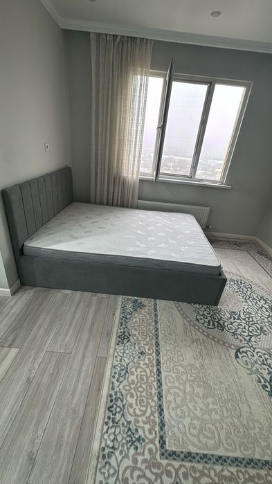 Двухспальная кровать