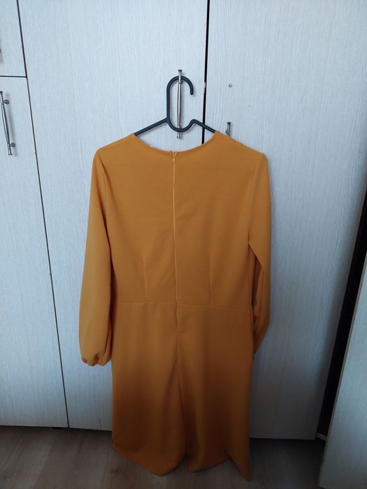 Rochie midi galben muștar, elegantă, mărimea M – office / classy