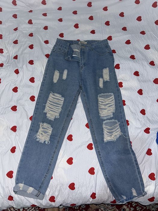 шалбар классически и джинси