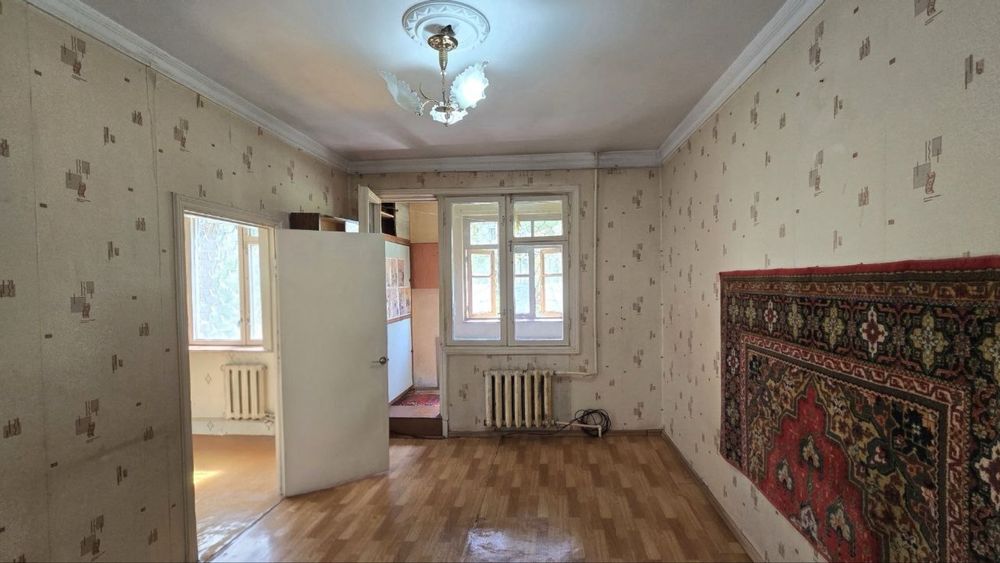 Мирзо улугбекский район. 1/1/4 массив феруза. 33м2