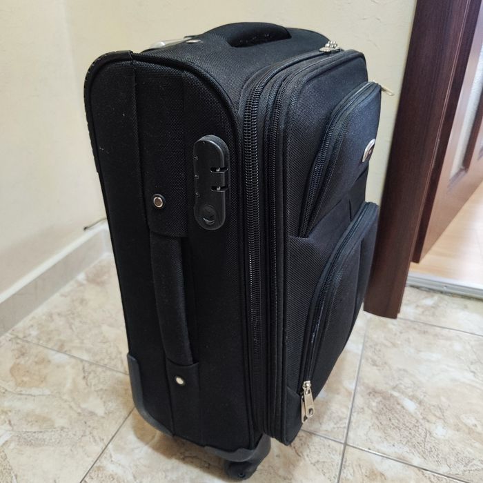 Куфар малък размер 35/55/20 см.