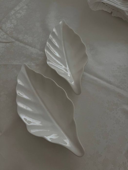 Ақ посудалар сатылады