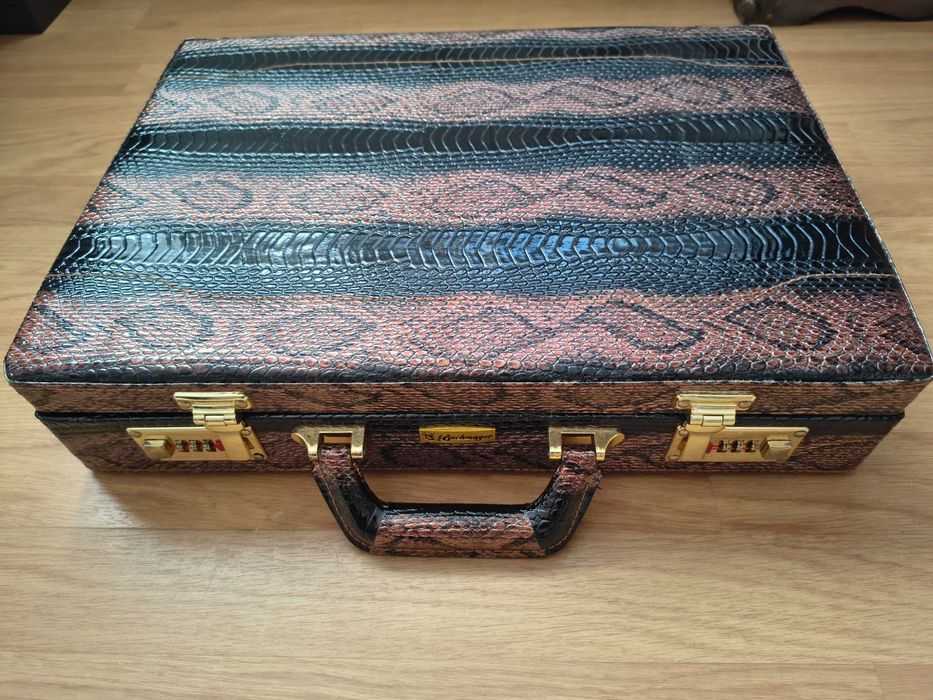 Set tacâmuri 72 Bachmayer aurii