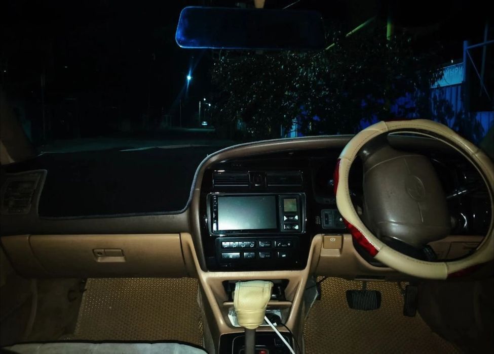 Продаётся TOYOTA AVALON 3.0 V6