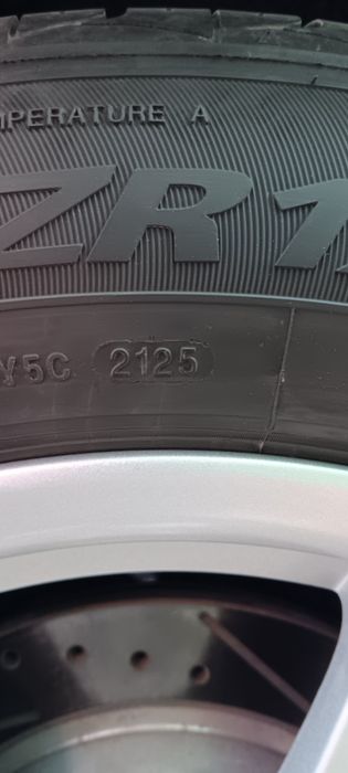 Автомобилни гуми 235/55/17