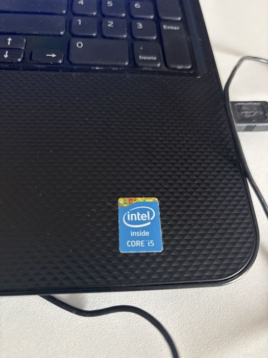 Ноутбук DELL 15,6