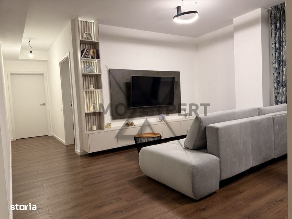 Apartament 4 camere, parcare, zona semicentrala