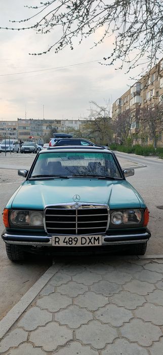 Мерседес бенз 123 дизель 2.2 Е класс