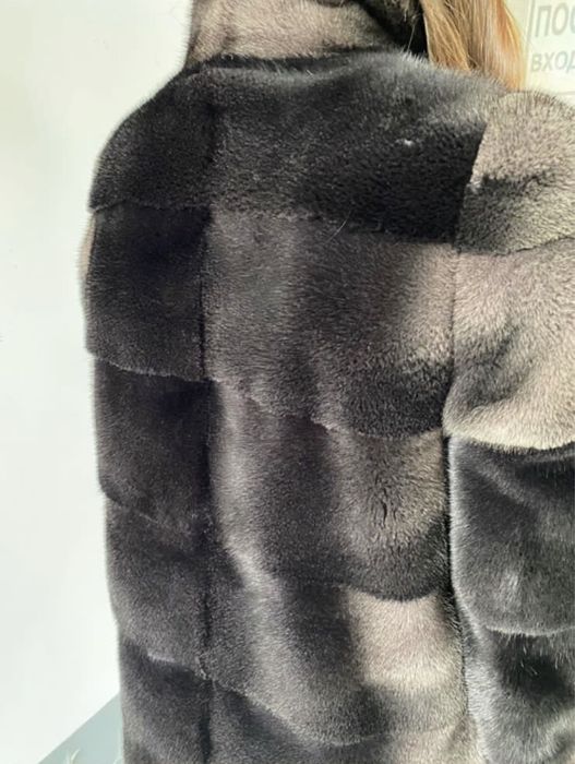 Продам норковую шубу