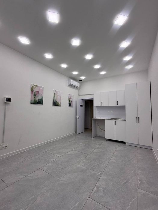 Продаётся нежилое помещение