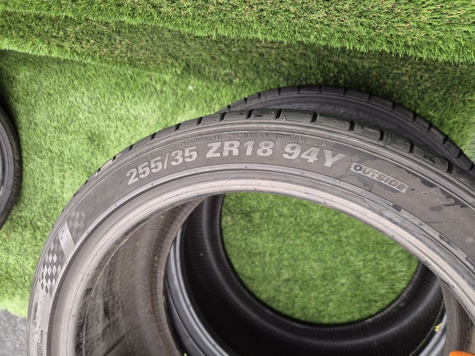 255 35 18 Fără pereche, kumho, dunlop