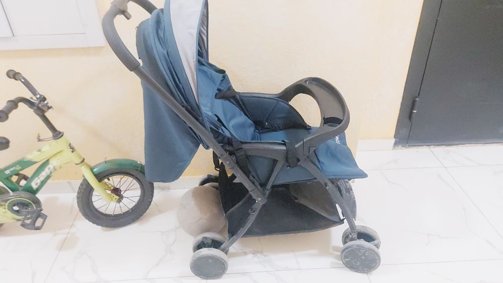 Коляска 15 тыс в хорошем состоянии