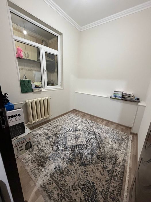 Своя продаётся квартира Юнусабад 11кв. Мега планет