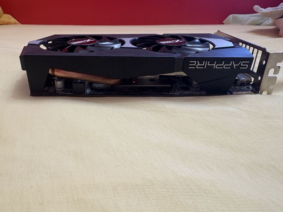 Видеокарта Sapphire AMD Radeon R9 200 Series 2GB GDDR5 гр. Пловдив ...