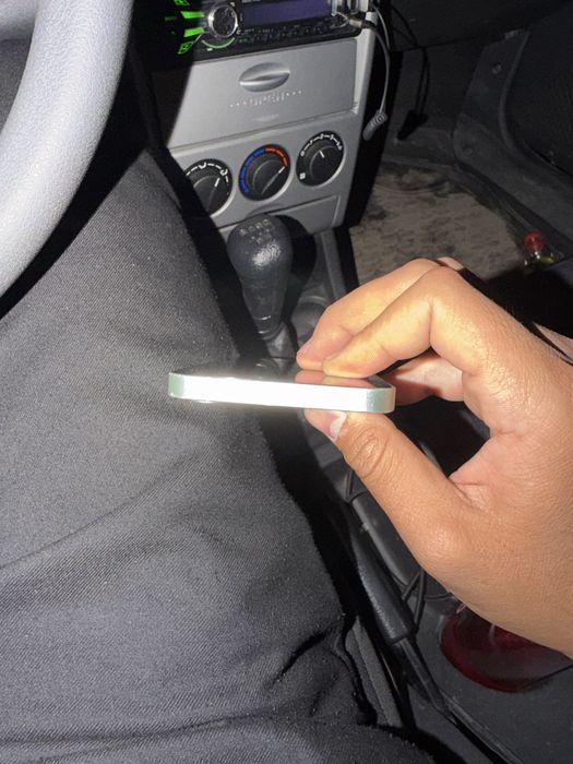 Продам iphone 12