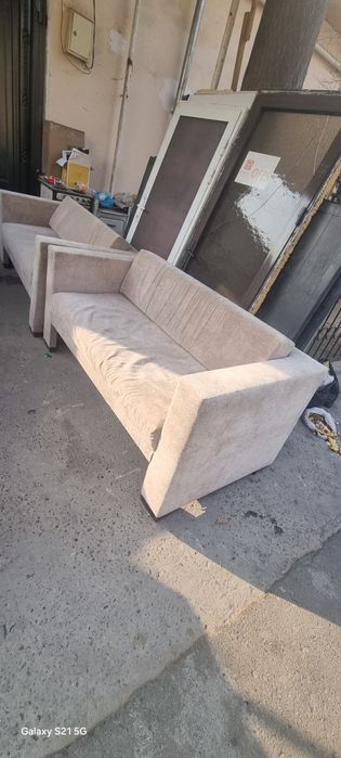 Срочно продам 2 диванчик