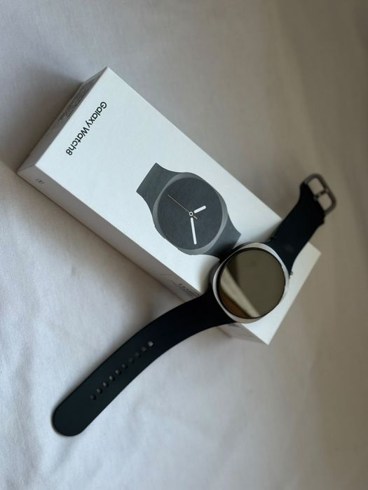Продаю Samsung Galaxy Watch 8 44mm
