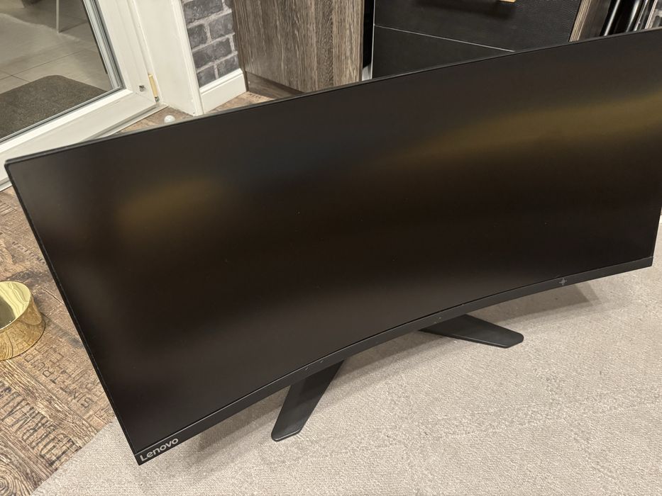 LENOVO G34w-30, 140 hz, Със HDMI и захранващ кабел