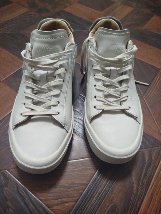 Мужская обувь цена договорная