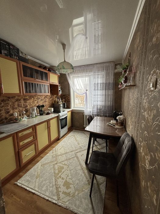 Продам улучшенную 2х ком квартиру