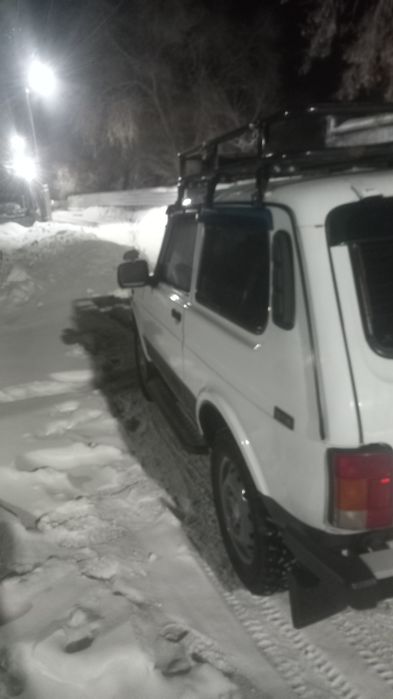 Продам ниву 21214