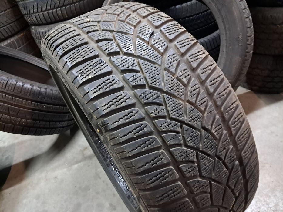1xAnvelopa second iarna 265 40 R20 Dunlop