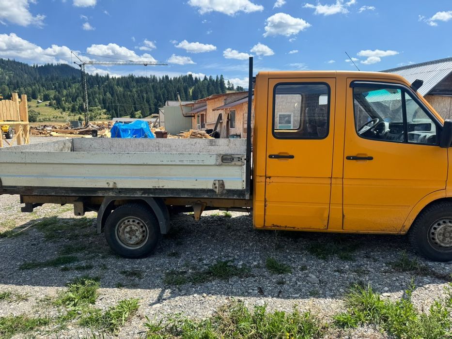 De vanzare Mercedes Spriter 311
Anul: 2000
Motor : 2.2 motorina
Dau garantie motor, cutie si transmisie