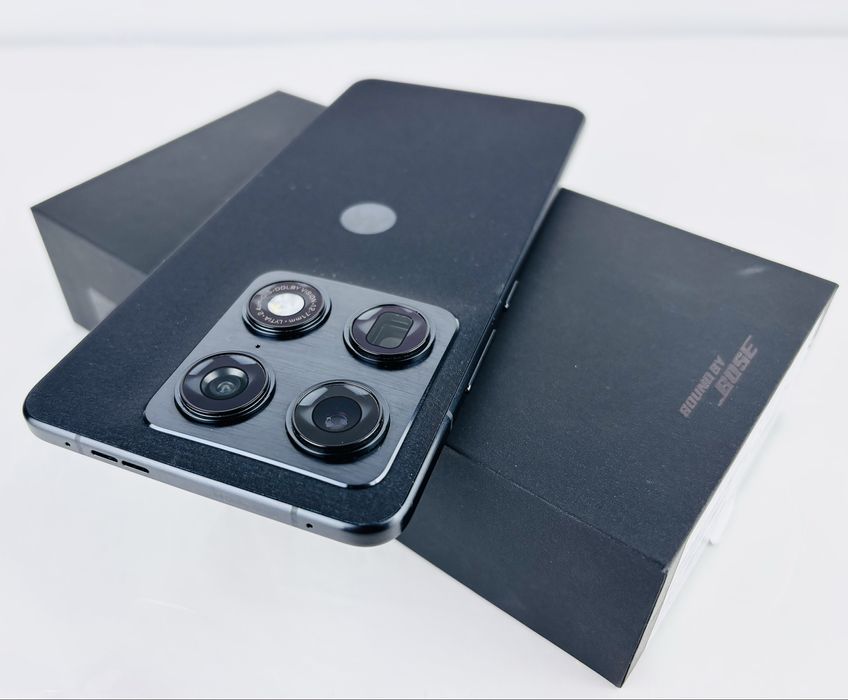 Motorola Signature 5G 512GB 16RAM Black Отличен! Гаранция!