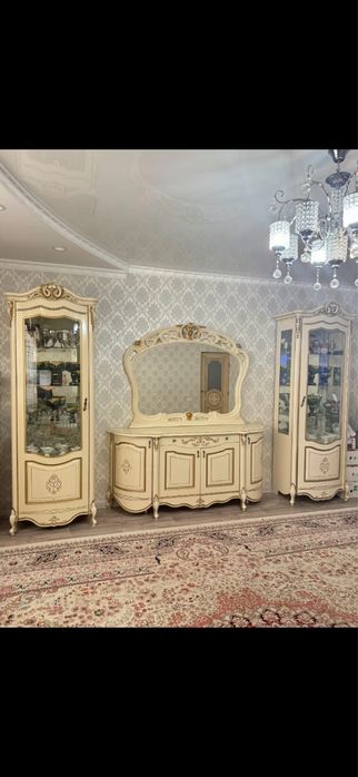 Сервант для посуды