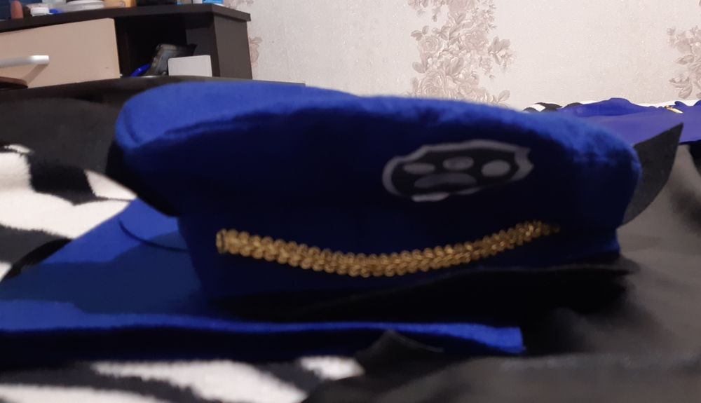 Продаётся новогодний костюм