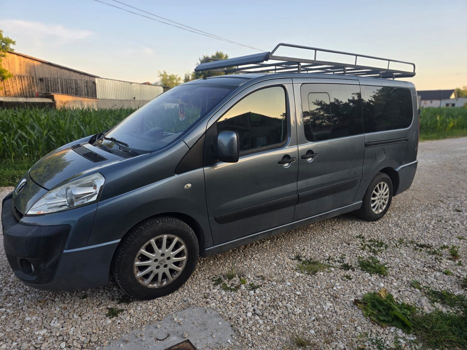 PEUGEOT Expert 2008
