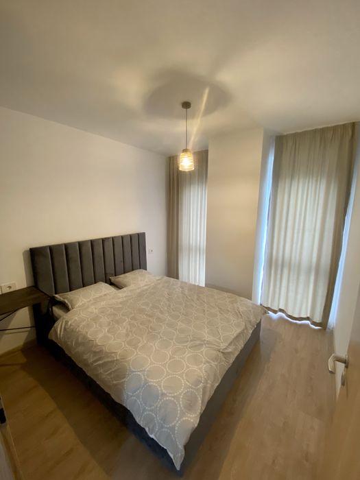 Apartament in regim hotelier / Liviu Rebreanu