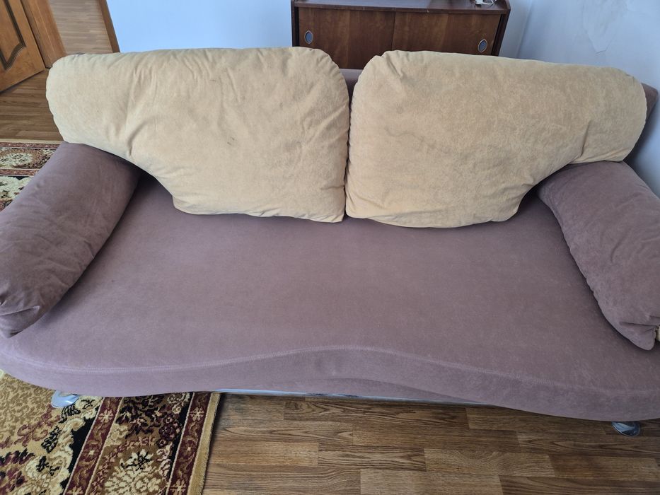 Диван для гостиной