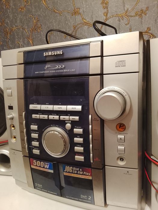 Продам музыкальный центр Самсунг