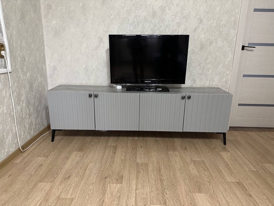 Тумба под ТВ новая