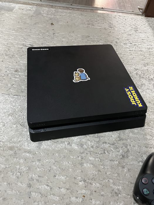 Playstation 4 slim 850Gb