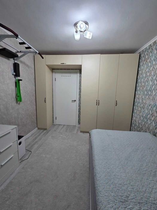 Продается 3комнатная квартира , 8мкр