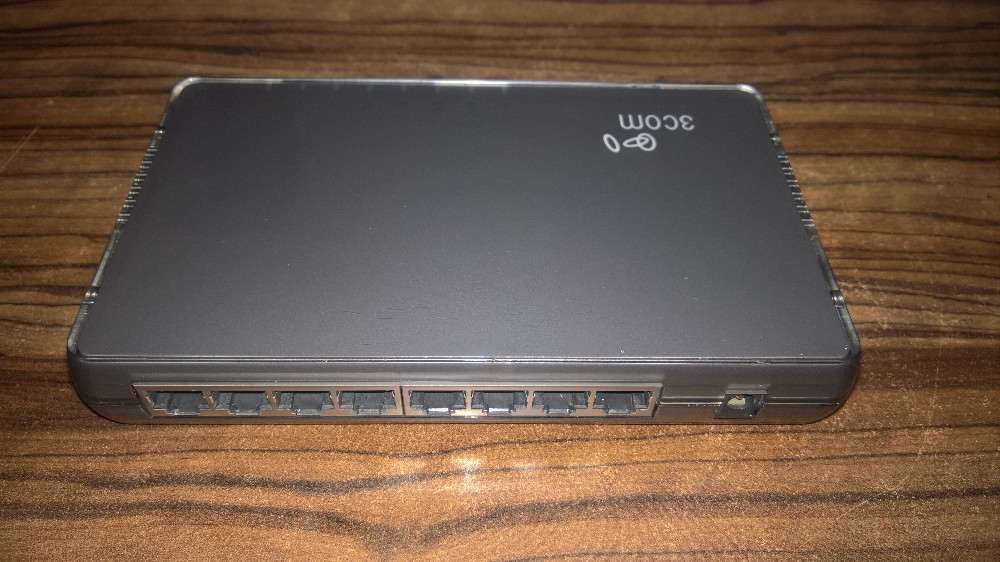 Switch 3 Com 8 Port Gigabit