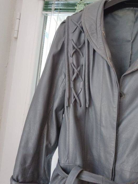 Кожено манто от 80-те на 20в.