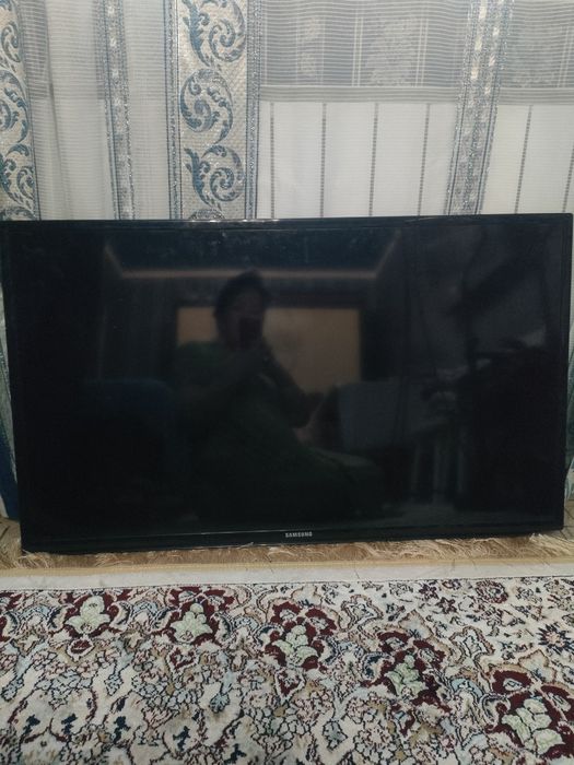 Телевизор sumsung лед