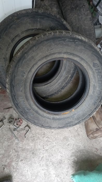 Прода 4 шины на внедорожник